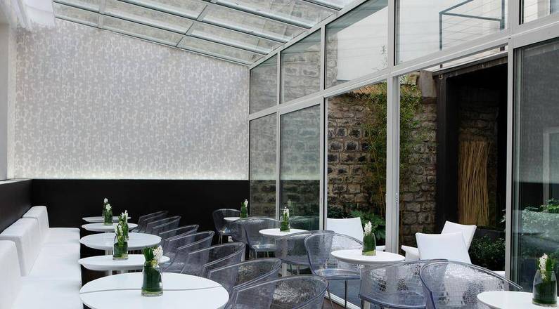 Le Quartier Bercy-Square, Paris