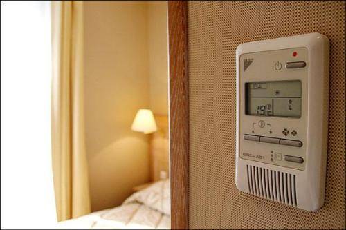 Grand Hotel Dore, Paris