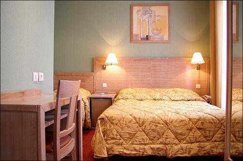 Grand Hotel Dore, Paris