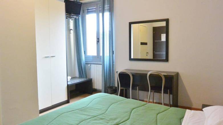 Hotel Arno, Milan