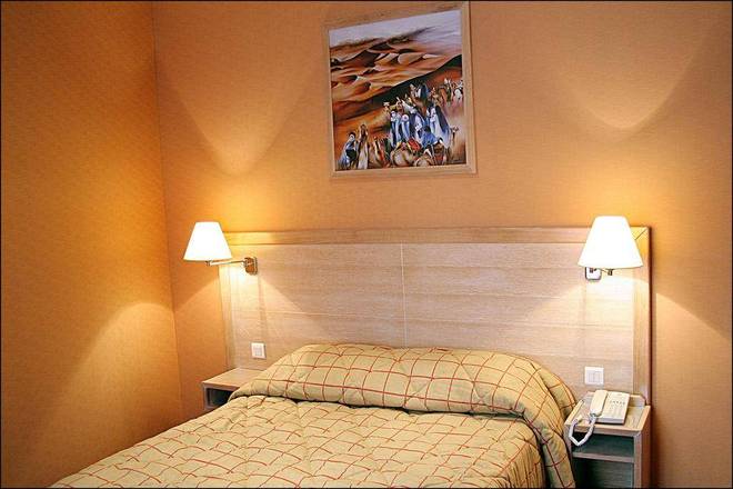 Grand Hotel Dore, Paris