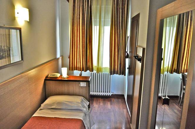 Hotel Dover, Milan