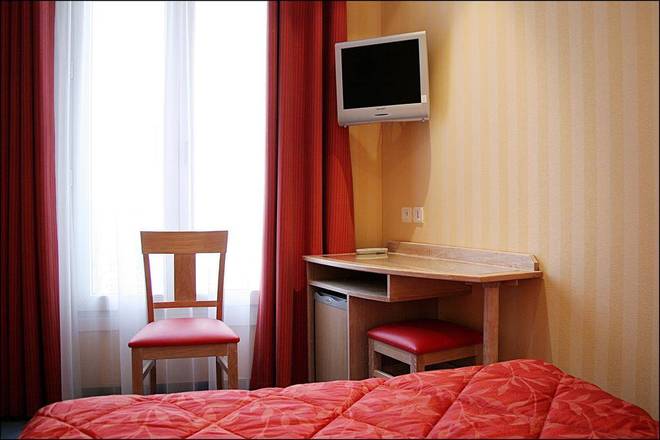 Grand Hotel Dore, Paris