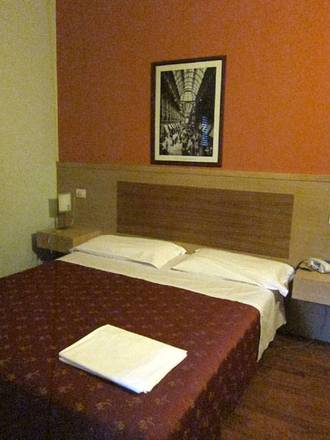 Hotel Dover, Milan
