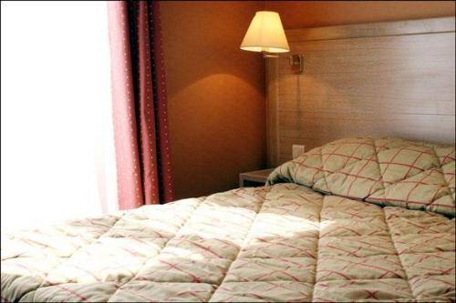 Grand Hotel Dore, Paris