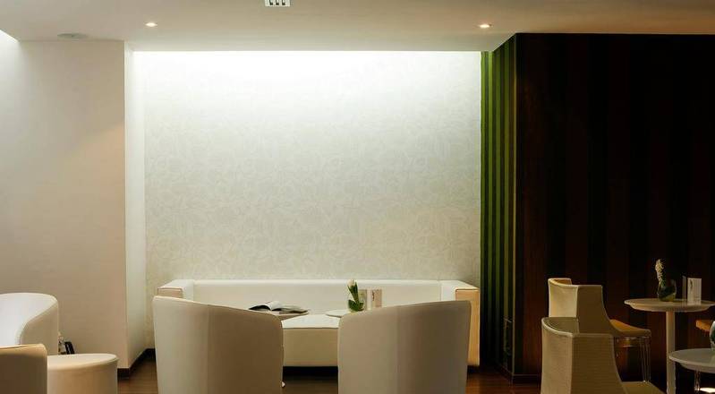 Le Quartier Bercy-Square, Paris