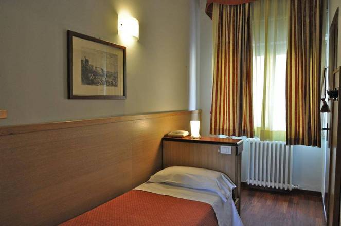 Hotel Dover, Milan