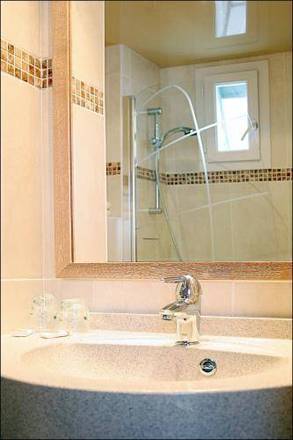 Grand Hotel Dore, Paris